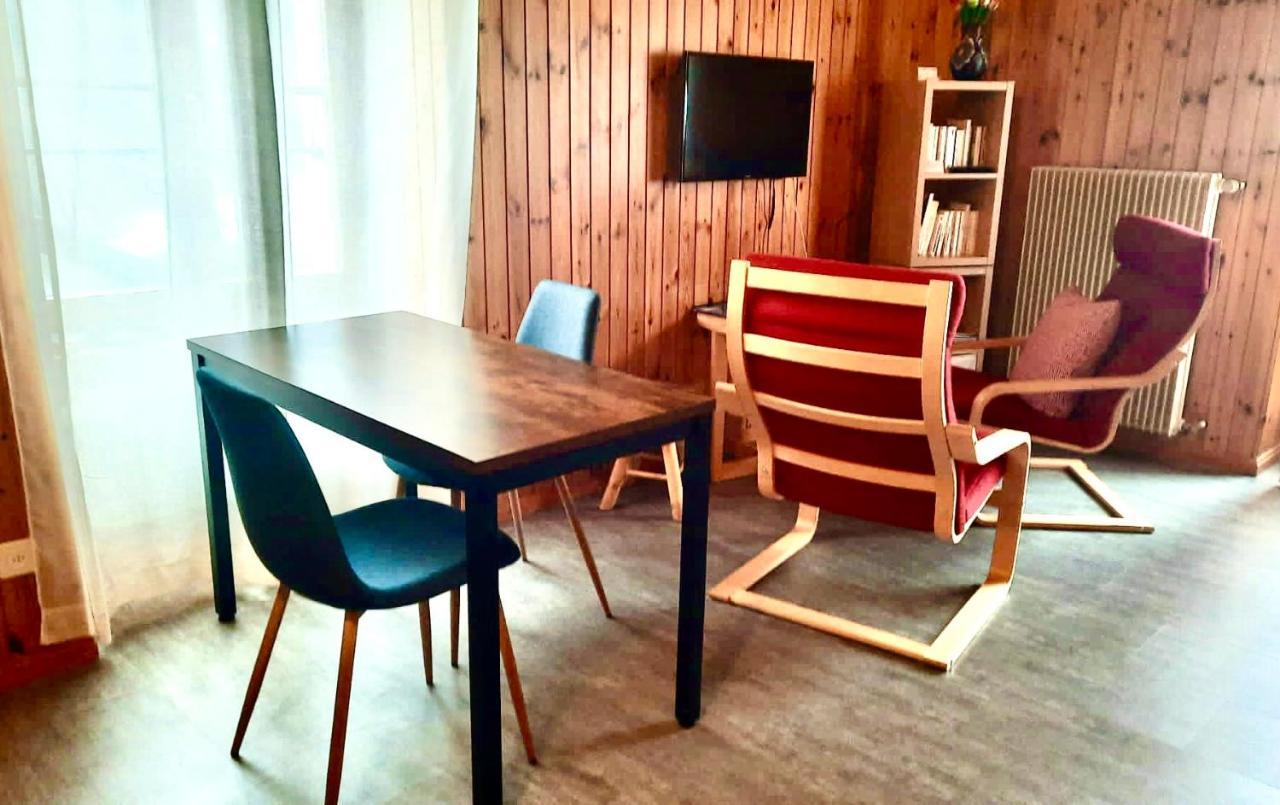 Au Village D'Evolene, Tres Joli Studio Calme Et Ensoleille Εξωτερικό φωτογραφία